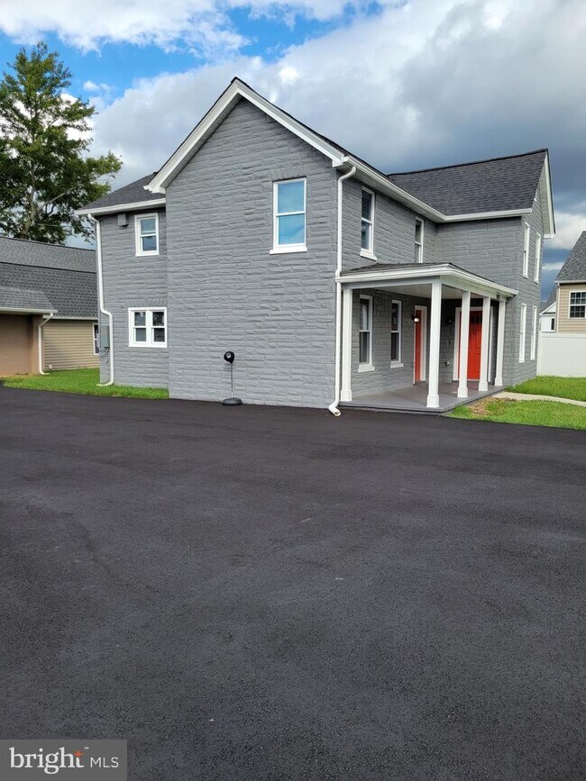 Foto del edificio - 9141 Old Scaggsville Rd
