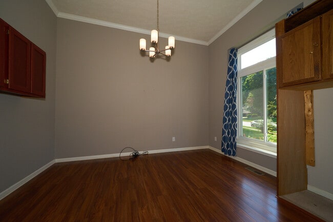 Foto del edificio - 6782 White Oak Dr