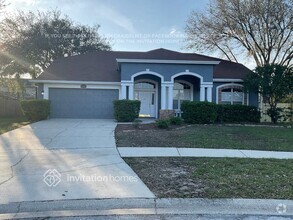 Building Photo - 2008 Alafia Oaks Dr