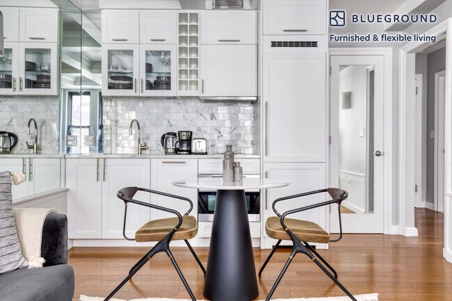 Foto del edificio - 240 W 73rd St