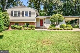 Building Photo - 4805 Willet Dr