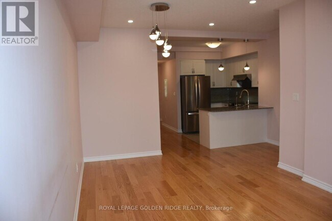 Photo du bâtiment - 1 Eaton Park Ln
