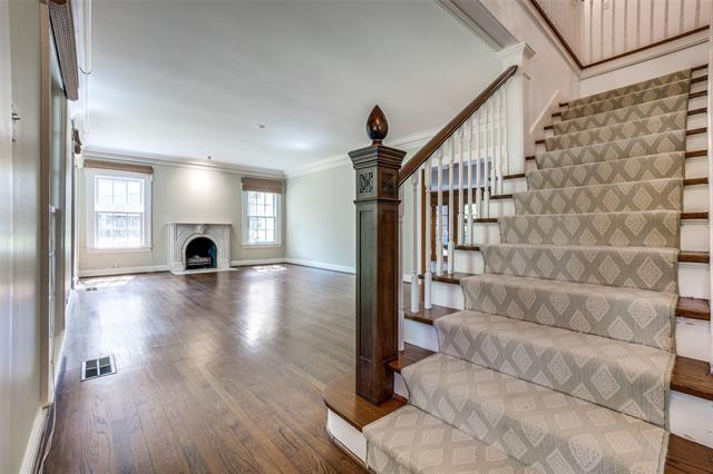 Foto del edificio - 5902 Averill Way