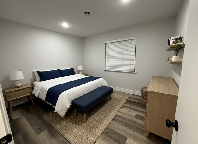 Photo - 1102 Apache Dr Apartment