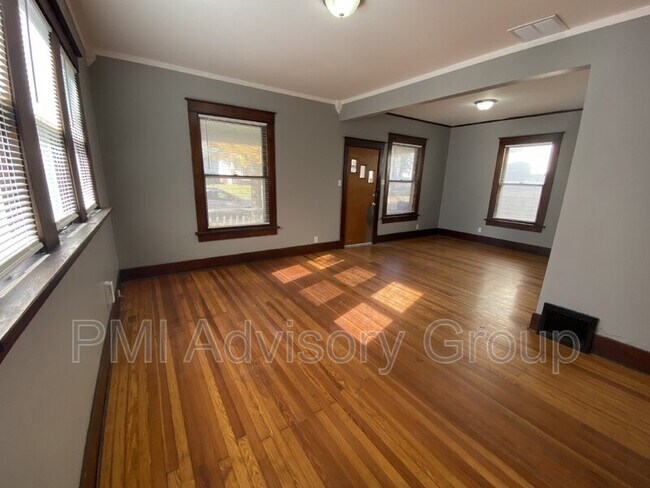 Foto del edificio - 710 SW Jewell Ave