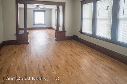 Building Photo - 1436 Quincy Ave