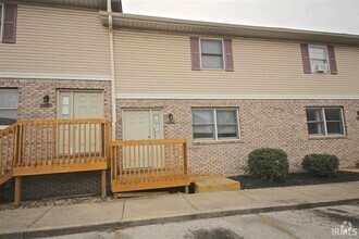 Building Photo - 438 W Northlane Dr