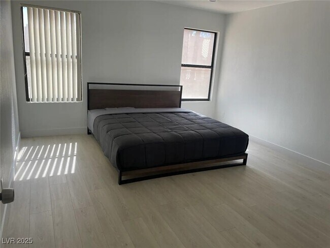 Foto del edificio - 3004 Ocean View Dr