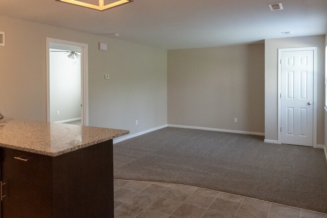 Building Photo - 3528 Wilson Ave