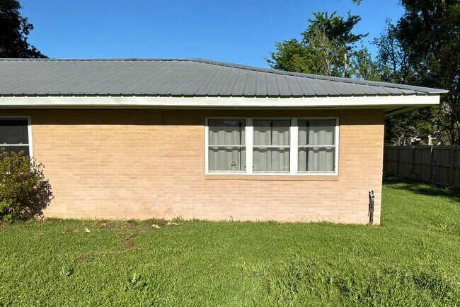Foto del edificio - 165 S Donmoor Ave