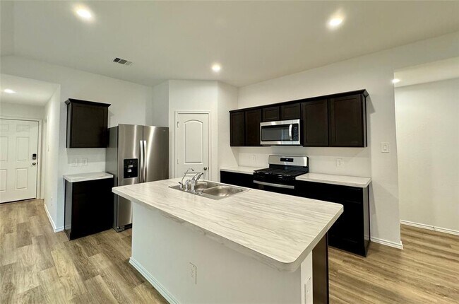 Building Photo - 1762 Windstone Ridge Drive