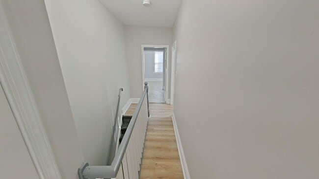 Photo - 3114 W Gordon St Apartment