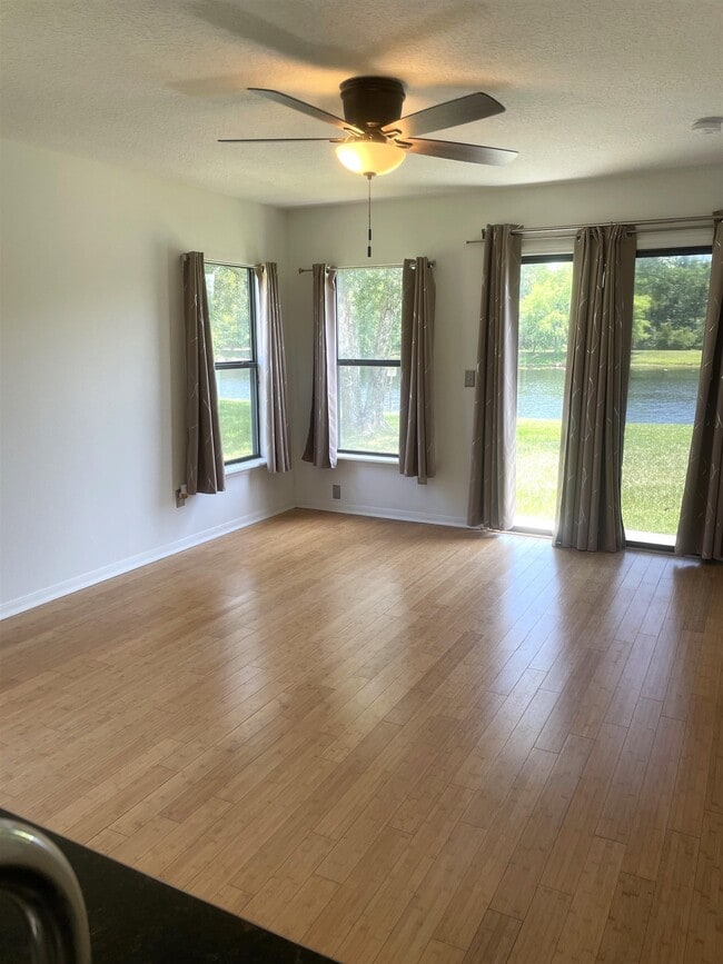 Building Photo - 509 Cabernet Pl