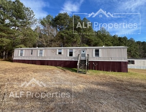 Building Photo - 72 Crater Ln