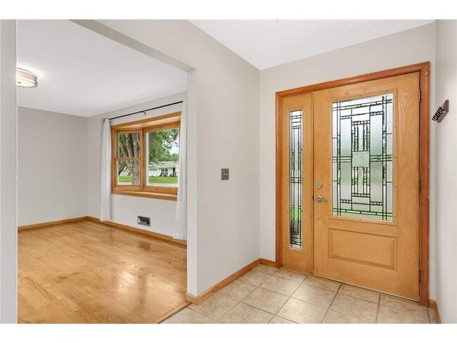 Building Photo - 14682 Dominica Ct