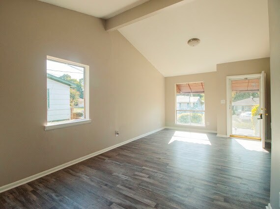 Foto del edificio - 1721 3rd Pl SW