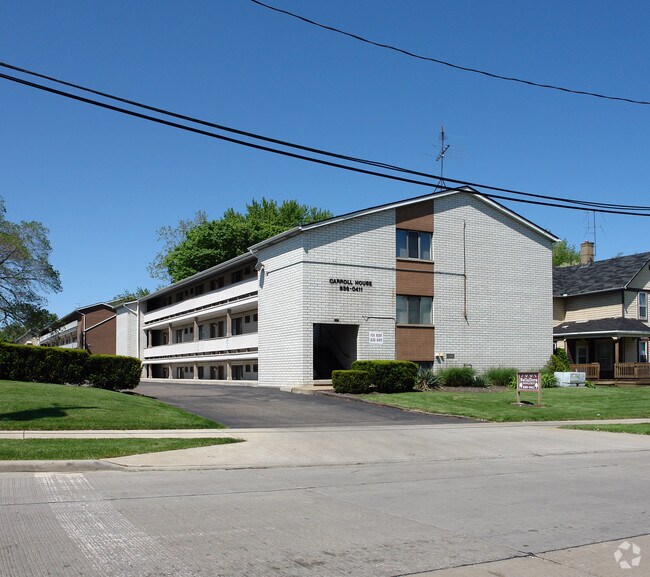 Building Photo - Carroll Street Apartments