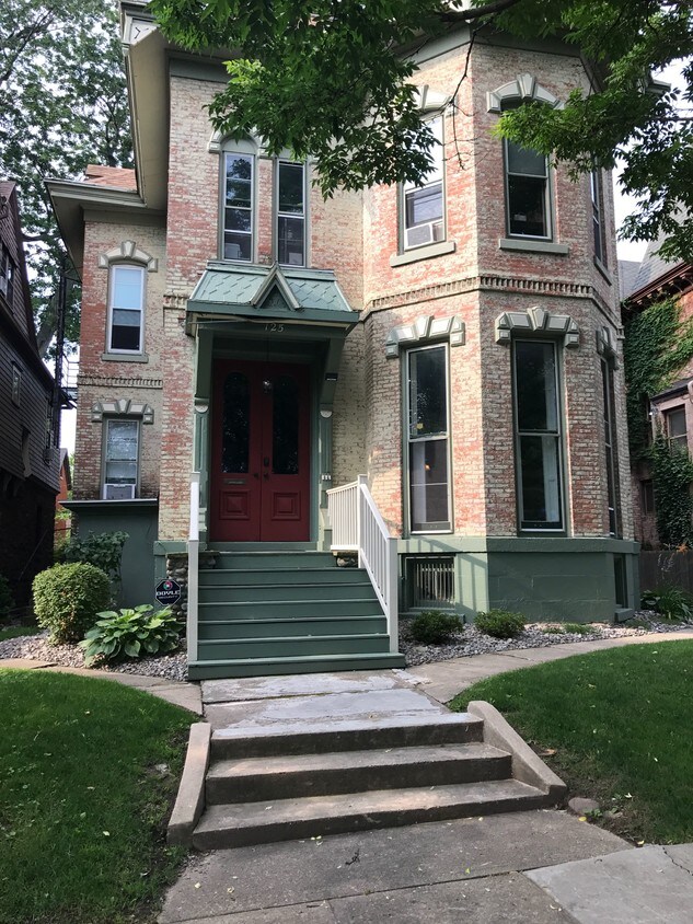 125 Troup St, Rochester, NY 14608 Apartments in Rochester, NY