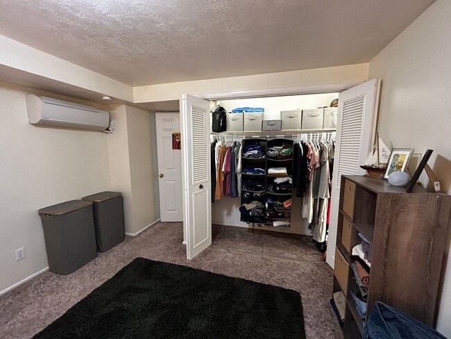 Building Photo - 1B/1B Pet Friendly Apartment South of BYU