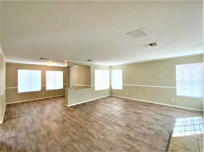Building Photo - 1835 Monte Alban Dr