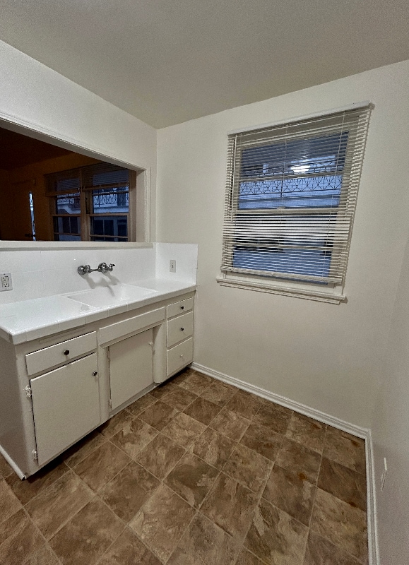 Foto del edificio - 1737 N Sycamore Ave