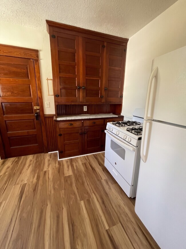 Foto del edificio - 823 E 29th St