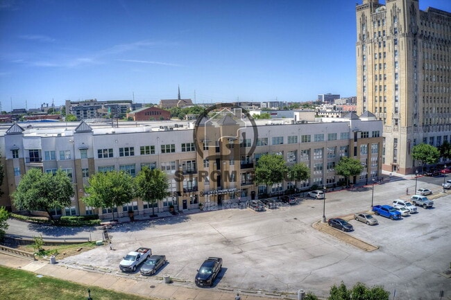 Foto del edificio - 201 W Lancaster Ave