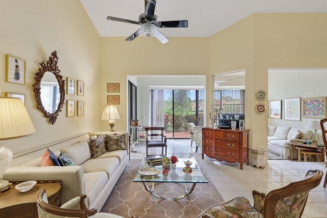 Foto del edificio - 8423 Juddith Ave