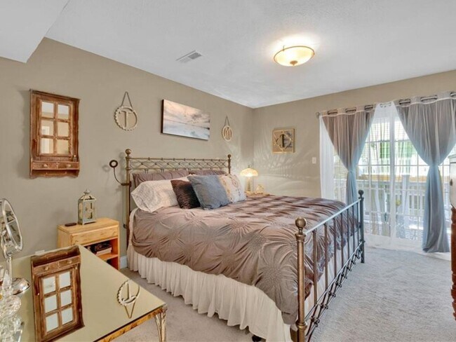 Foto del edificio - 3 Bedroom Home in Pittsburgh