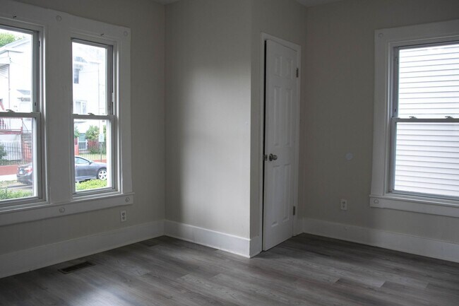 Foto del edificio - Renovated 3 Bedroom 2 Bathroom Single-Family Home!