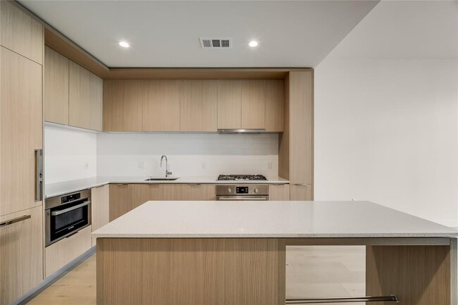 Foto del edificio - 44 East Ave