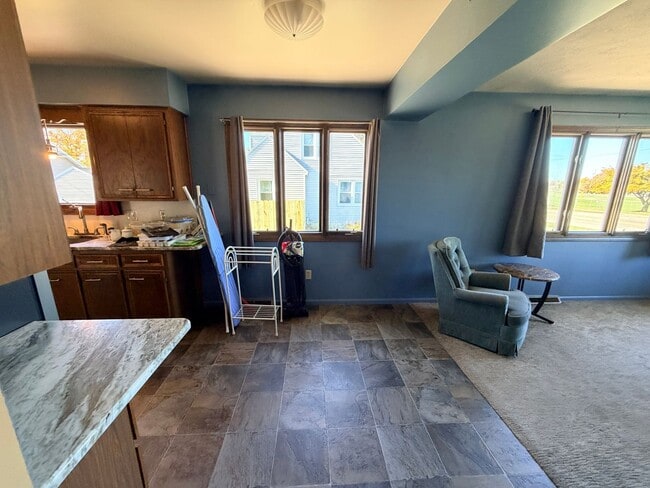 Foto del edificio - 2450 Porter St SW