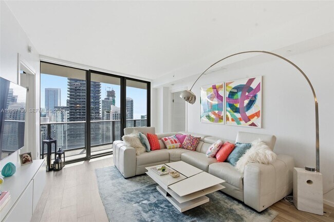 Foto del edificio - 801 S Miami Ave