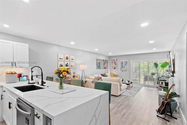 Photo - 7725 SW 86th St Apartment