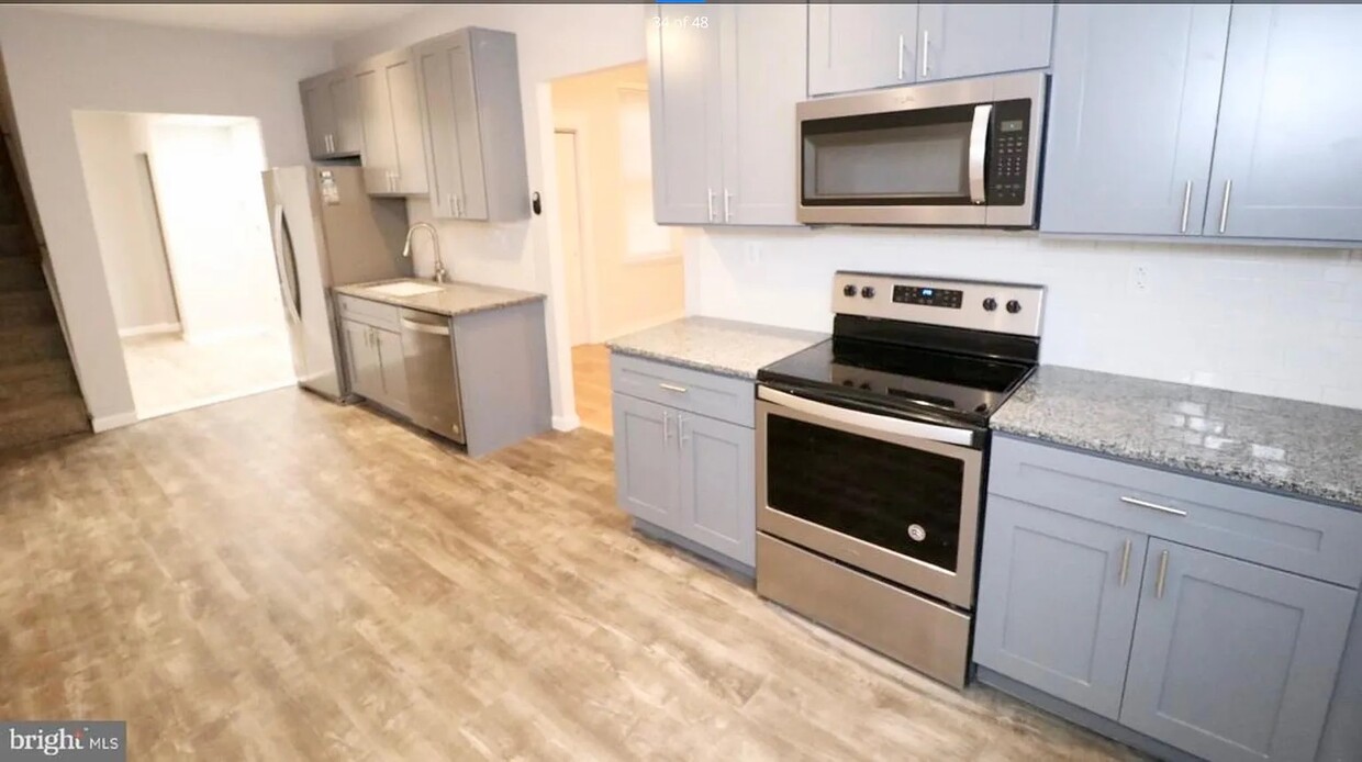 Foto principal - 2828 E Thompson St