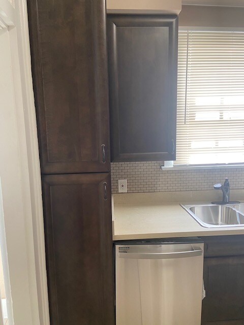 Foto del edificio - 2023 St Philip St