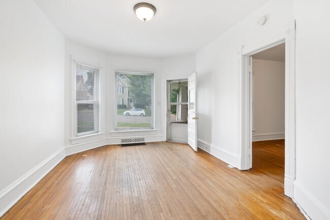 Foto del edificio - 1120 Washington St