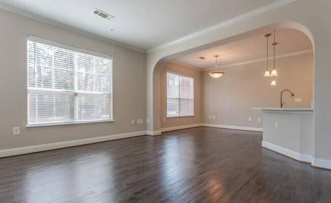 Building Photo - 2 bedroom in Houston TX 77090