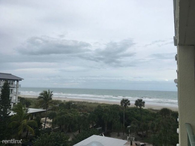 Foto del edificio - 420 Harding Ave