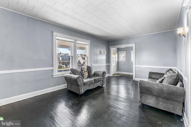 Foto del edificio - 608 Tunbridge Rd