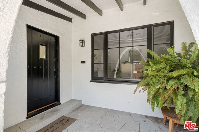 Foto del edificio - 601 Hayworth Ave