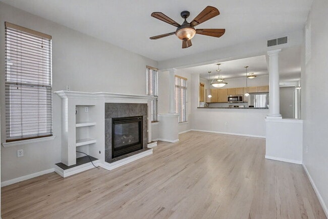 Foto del edificio - 1655 N Humboldt St