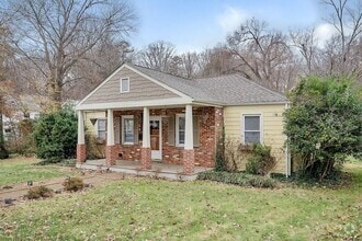 Building Photo - 1641 Cherry Ave