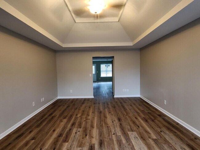 Foto del edificio - 404 Dunmurry Pl