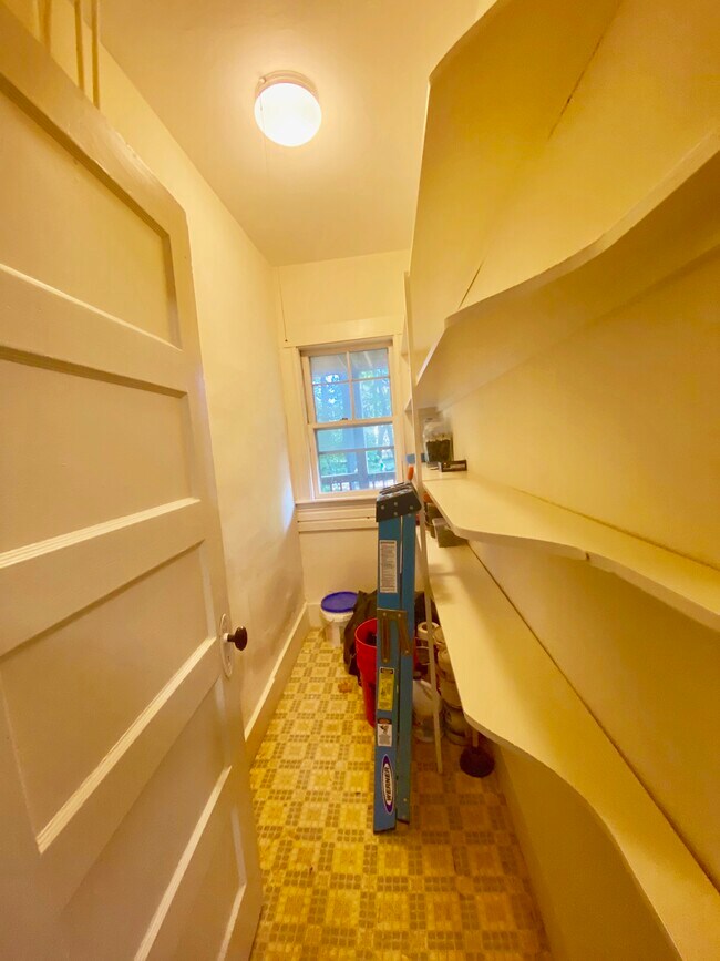 Pantry - 98 Morrison Ave