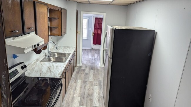 Building Photo - Single Family Home in the City of Reading - 3 Private Bedrooms