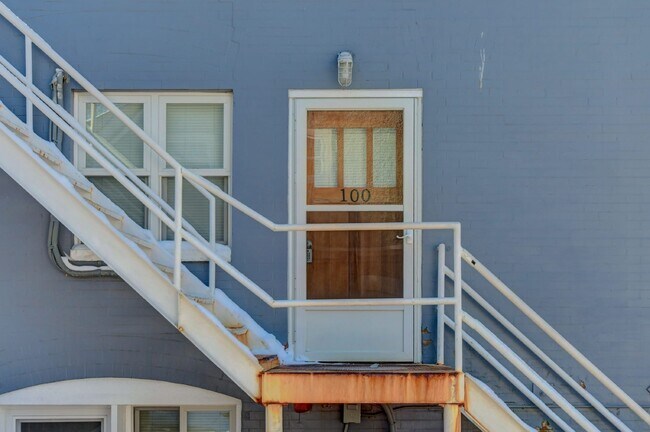 Foto del edificio - 4BR/2BA Beautiful Historic Home in the Highlands! AVAIL 5/15