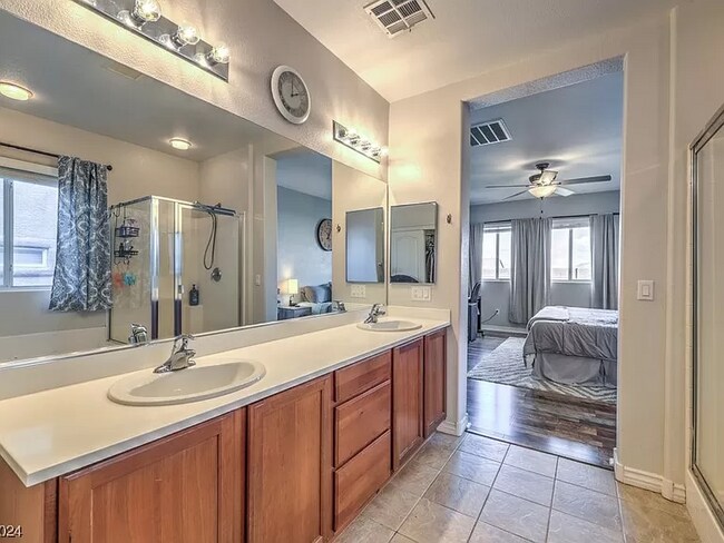 Foto del edificio - 3828 N Goldfield St