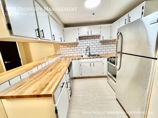 Foto del edificio - 1133 W 9th St