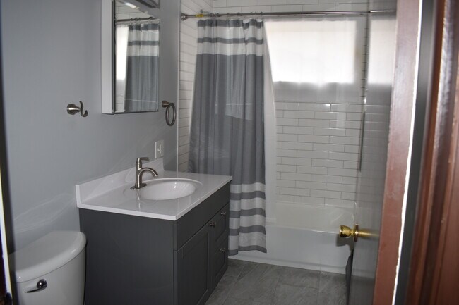 Foto del edificio - 8435 S 81st Ave